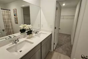 19912 Madera Cir, Venice, FL 34293 - Photo 13