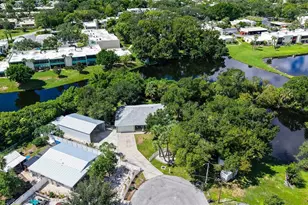 3716 46th Ave Dr W, Bradenton, FL 34210 - Photo 15