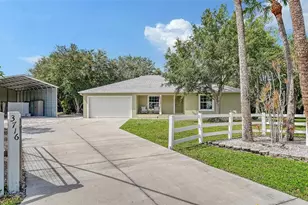 3716 46th Ave Dr W, Bradenton, FL 34210 - Photo 1