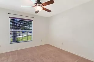 3716 46th Ave Dr W, Bradenton, FL 34210 - Photo 25