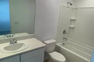 6330 Fairmont Ln, Palmetto, FL 34221 - Photo 21
