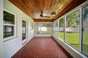 1881 Orchid St, Sarasota, FL 34239 - Photo 7
