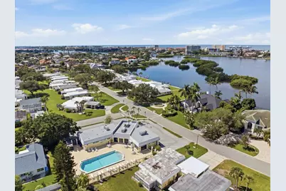 5826 Driftwood Place, Sarasota, FL 34231 - Photo 39