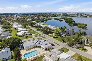 5826 Driftwood Pl, Sarasota, FL 34231 - Photo 37