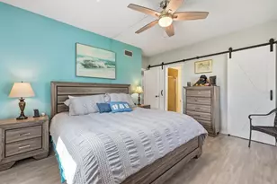5826 Driftwood Pl, Sarasota, FL 34231 - Photo 25
