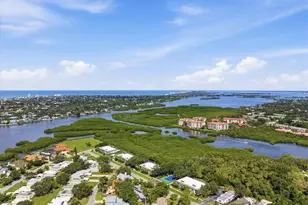 5826 Driftwood Pl, Sarasota, FL 34231 - Photo 37