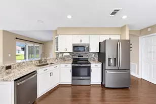 3623 E 62nd Ave, Bradenton, FL 34203 - Photo 13