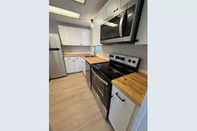 6710 36th Avenue E #32, Palmetto, FL 34221 - Photo 13