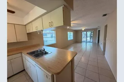 4445 Worcester Road, Sarasota, FL 34231 - Photo 5