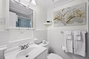 3453 Gulf of Mexico Dr, Longboat Key, FL 34228 - Photo 19