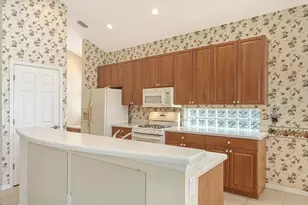 6734 Pebble Beach Way, Lakewood Ranch, FL 34202 - Photo 11