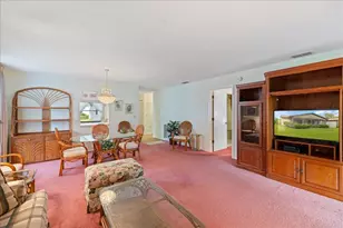 462 Oak Hill Cir, Sarasota, FL 34232 - Photo 9