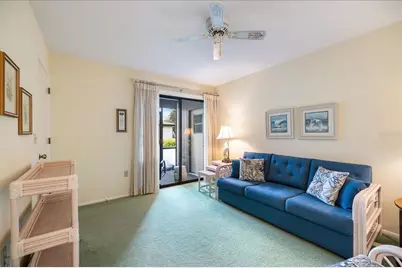 462 Oak Hill Circle #5, Sarasota, FL 34232 - Photo 17
