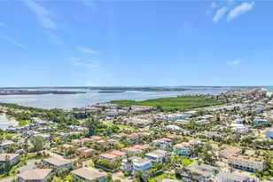 403 42nd St, Bradenton Beach, FL 34217 - Photo 57