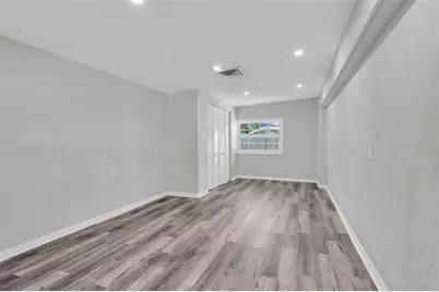 246 Magellan Drive, Sarasota, FL 34243 - Photo 19