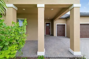 12338 Violet Jasper Dr, Parrish, FL 34219 - Photo 7