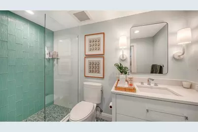 1211 Gulf Of Mexico Drive #603, Longboat Key, FL 34228 - Photo 27