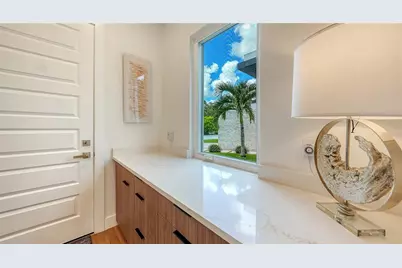 4726 Rivetta Court, Sarasota, FL 34231 - Photo 13