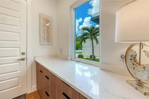 4726 Rivetta Ct, Sarasota, FL 34231 - Photo 13