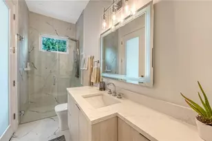 4726 Rivetta Ct, Sarasota, FL 34231 - Photo 17