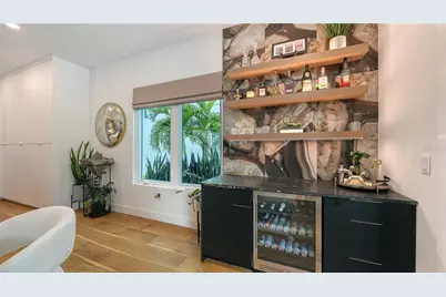 4726 Rivetta Court, Sarasota, FL 34231 - Photo 11