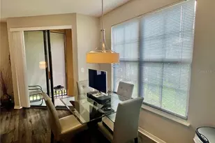 8341 38th St Cir E, Sarasota, FL 34243 - Photo 19