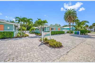 3007 Avenue E #B, Bradenton Beach, FL 34217 - Photo 35