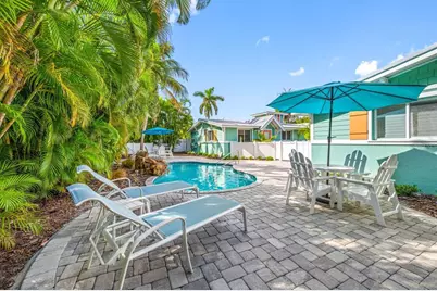 3007 Avenue E #B, Bradenton Beach, FL 34217 - Photo 31