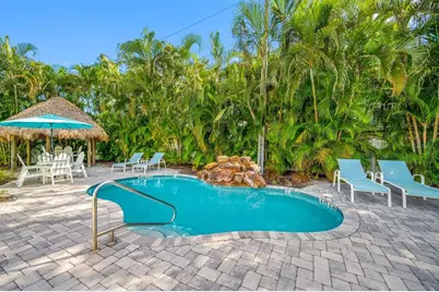 3007 Avenue E #B, Bradenton Beach, FL 34217 - Photo 25