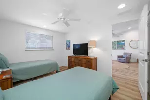 3007 Avenue E, Bradenton Beach, FL 34217 - Photo 17