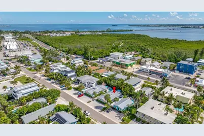 3007 Avenue E #B, Bradenton Beach, FL 34217 - Photo 39