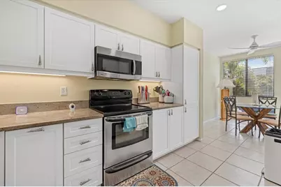 2012 Harbourside Drive #2104, Longboat Key, FL 34228 - Photo 5