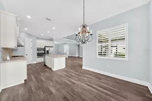 8256 Larkspur Cir, Sarasota, FL 34241 - Photo 33