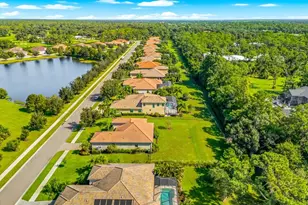 8256 Larkspur Cir, Sarasota, FL 34241 - Photo 67