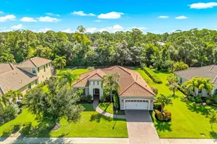 8256 Larkspur Cir, Sarasota, FL 34241 - Photo 63