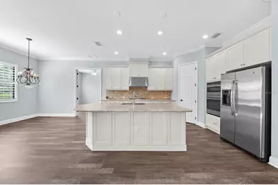 8256 Larkspur Circle, Sarasota, FL 34241 - Photo 23