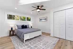4879 Commonwealth Dr, Sarasota, FL 34242 - Photo 27