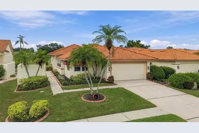 4712 Peridia Boulevard E, Bradenton, FL 34203 - Photo 1