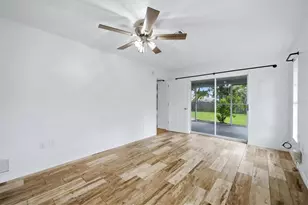 125 Mimosa Dr, Sarasota, FL 34232 - Photo 11