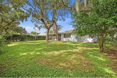 125 Mimosa Drive, Sarasota, FL 34232 - Photo 23