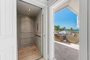 106 81st St, Holmes Beach, FL 34217 - Photo 33