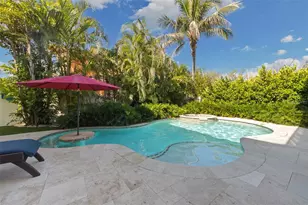 106 81st St, Holmes Beach, FL 34217 - Photo 47