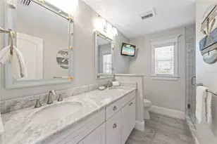 106 81st St, Holmes Beach, FL 34217 - Photo 27