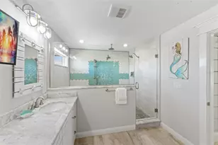 106 81st St, Holmes Beach, FL 34217 - Photo 31