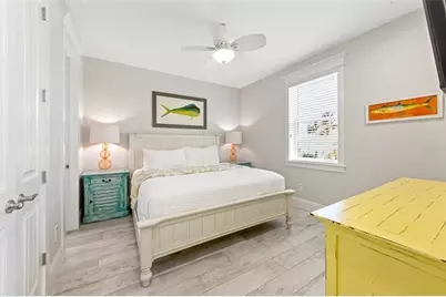 106 81st Street, Holmes Beach, FL 34217 - Photo 17