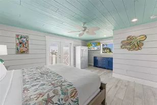 106 81st St, Holmes Beach, FL 34217 - Photo 29