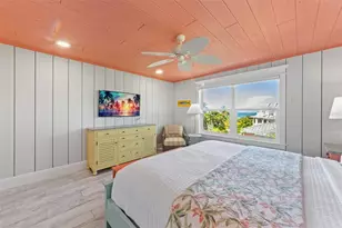 106 81st St, Holmes Beach, FL 34217 - Photo 15