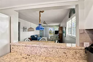304 47th Ave Dr W, Bradenton, FL 34207 - Photo 11