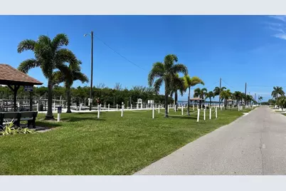 10315 Cortez Road W #67-2, Bradenton, FL 34210 - Photo 25