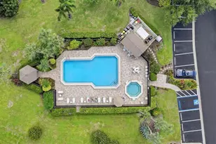 6089 Clubside Dr, Sarasota, FL 34243 - Photo 33